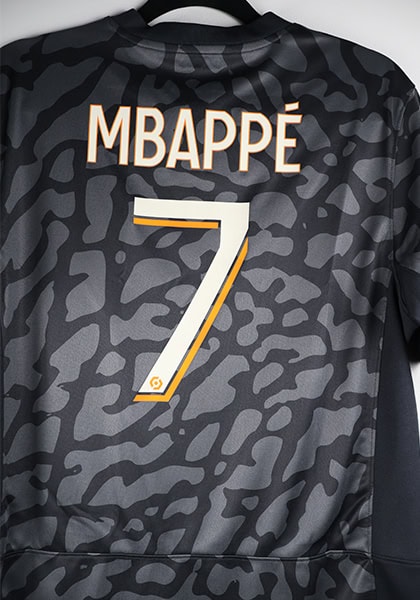 Paris Saint-Germain derde shirt 2023/24 (MbappƩ) - Afbeelding 4