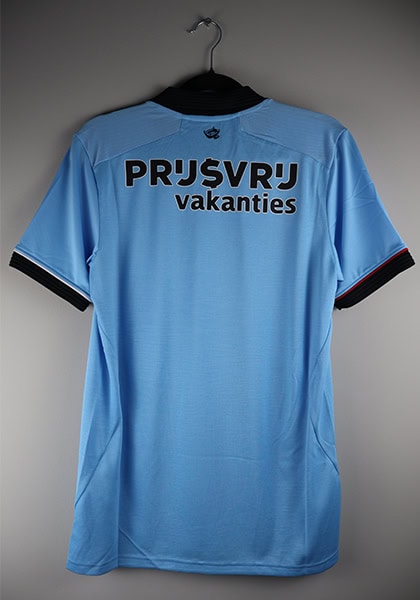 shirt-unieke-voetbal-box_0000s_0002_IMG_0401