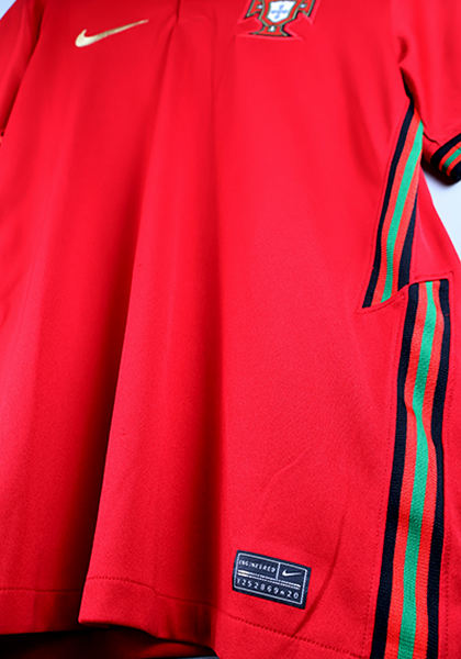 shirt-unieke-voetbal-box_0011s_0001_Belichting 1